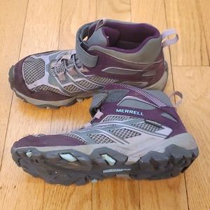 Kids Merrell Hiking Boots. Size 13M. Grey and purple.